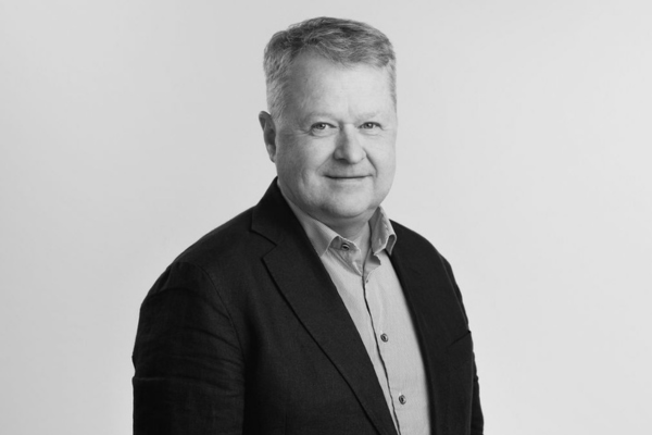 Leif Lippestad,Managing Director Norway